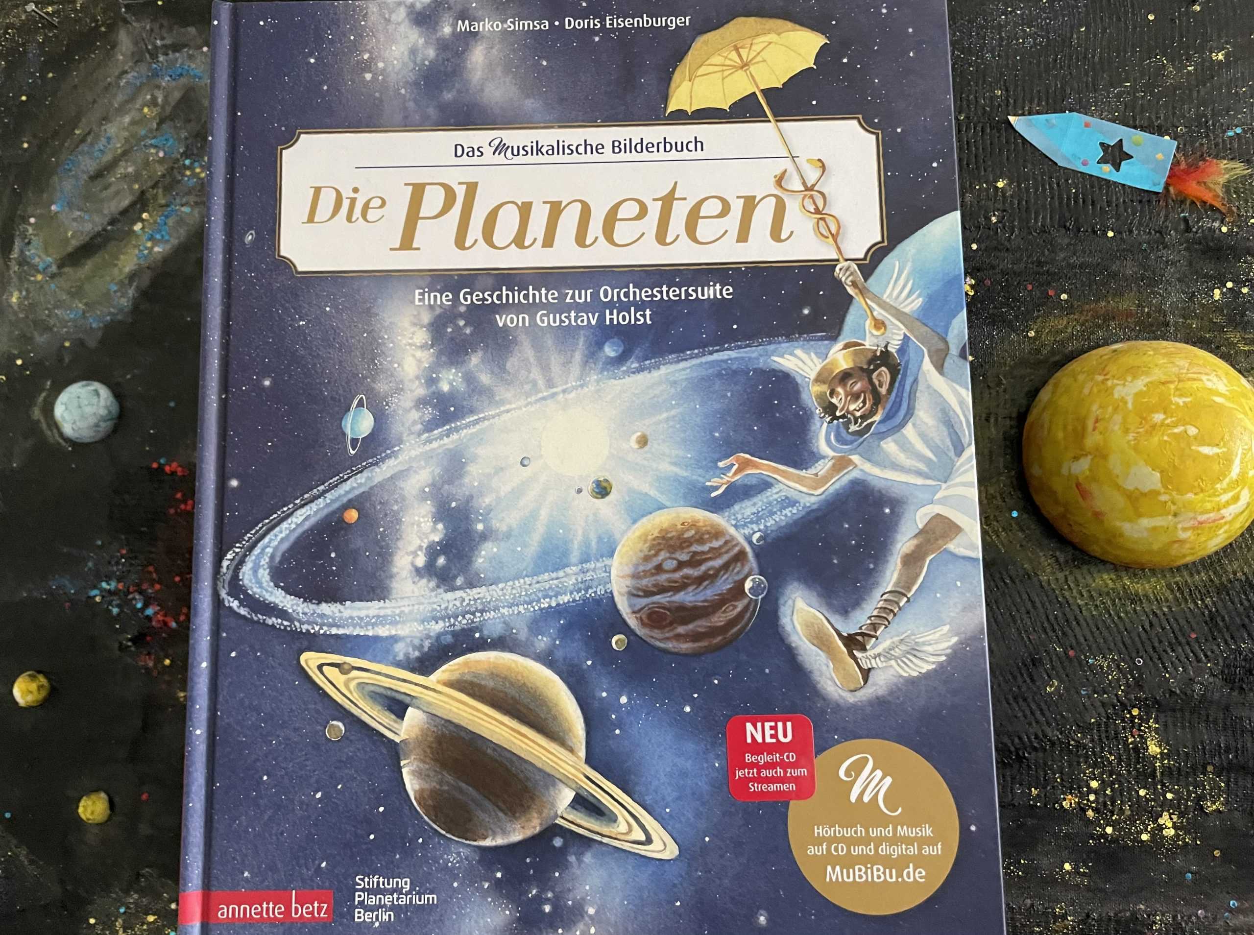 Lesezeit #47 – musikalisches Bilderbuch „Die Planeten“