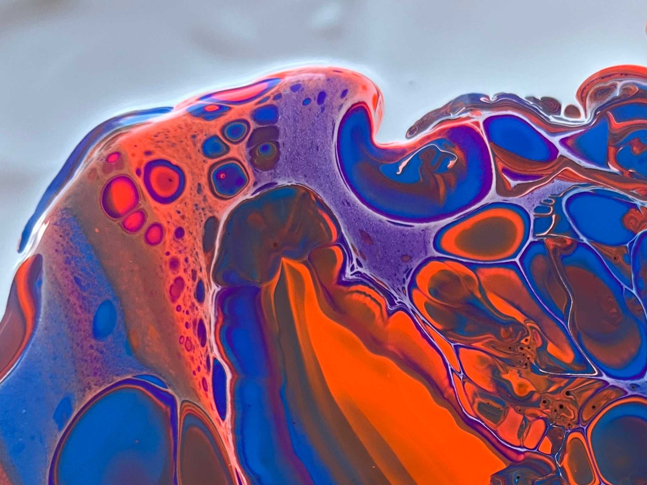 Wenn sich Farben bewegen – Fluid Painting